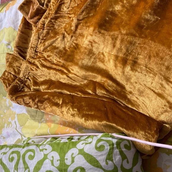 Urban Outfitters Gold Velvet Curtains - Picture 9 of 9